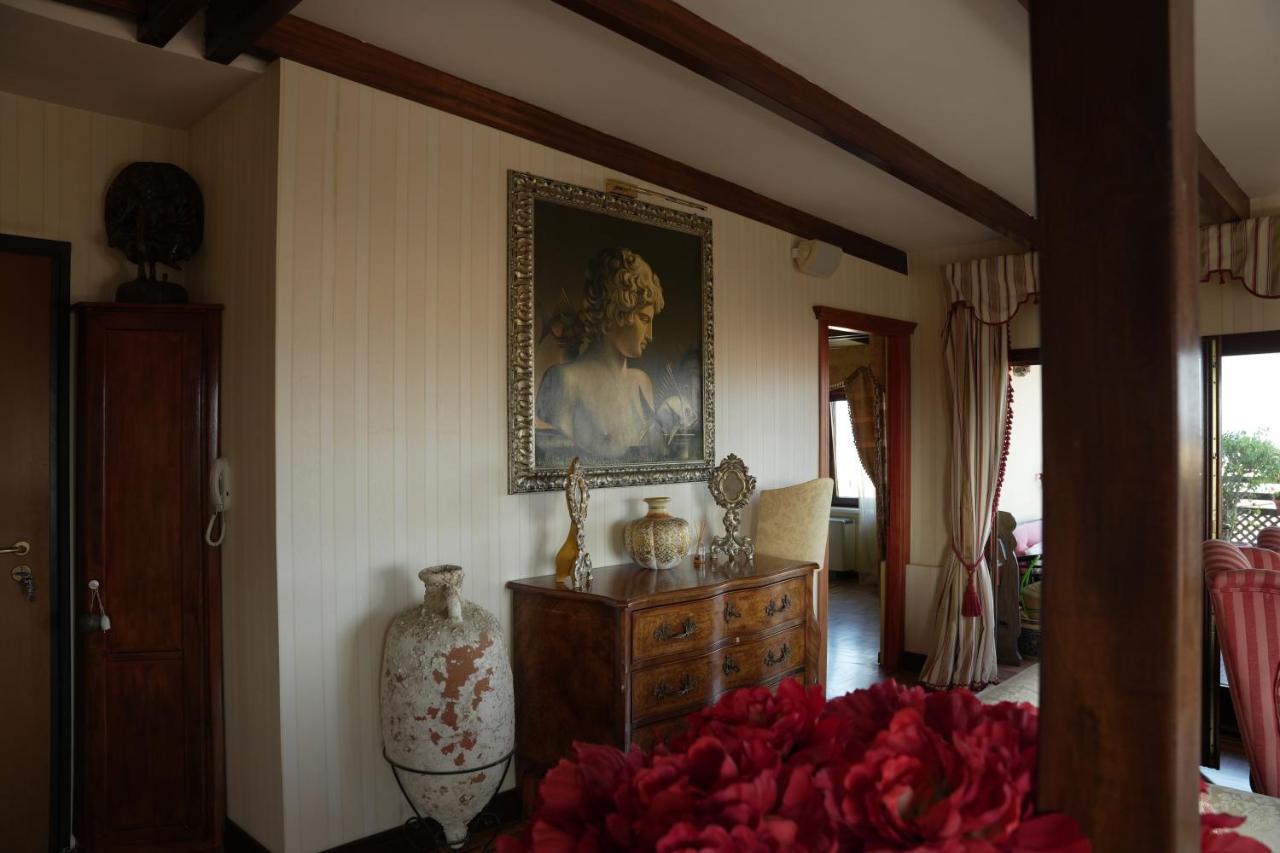 Prestigioso Attico Panoramico Villa Cagliari